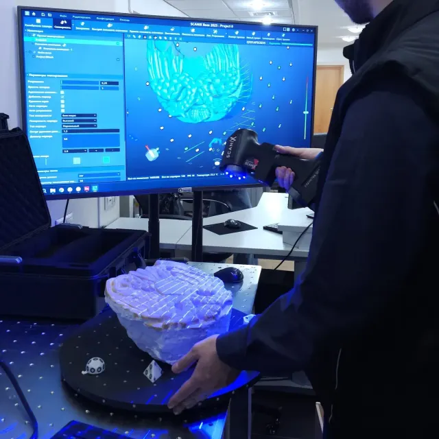 Какие технические параметры важны для метрологического ручного 3D-сканера — фото 1