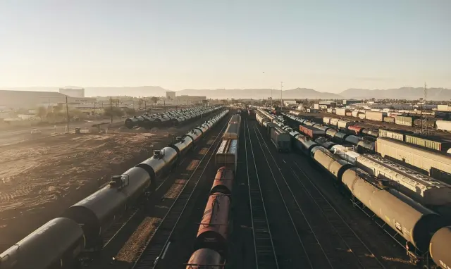 Железнодорожный транспорт